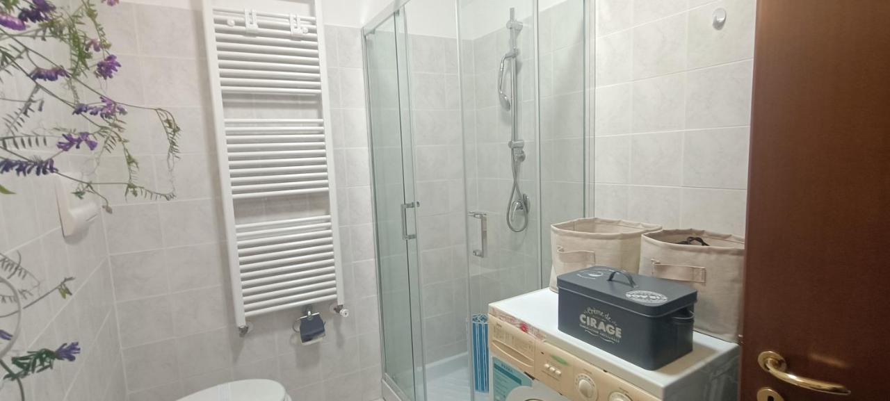 Apartamento Adelina E Il Bosso Policastro Bussentino Exterior foto
